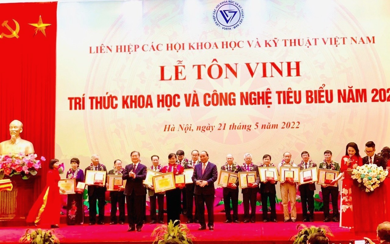 Gương mặt đại biểu trí thức khoa học công nghệ tiêu biểu năm 2022 của tỉnh Sơn La